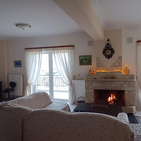 Alexadra'S House Κάτω Αλμυρή Apartment ภายนอก รูปภาพ