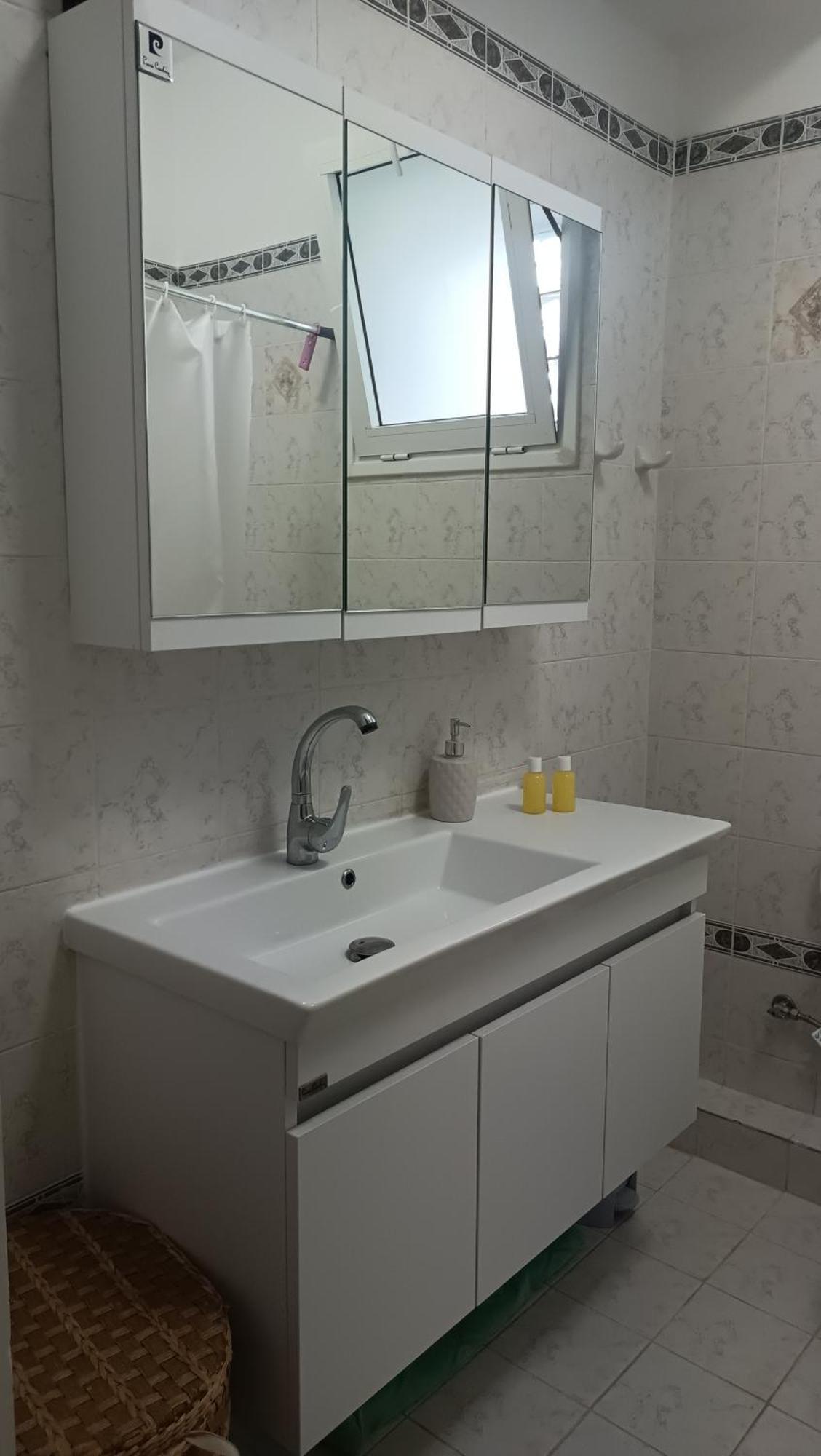 Alexadra'S House Κάτω Αλμυρή Apartment ภายนอก รูปภาพ